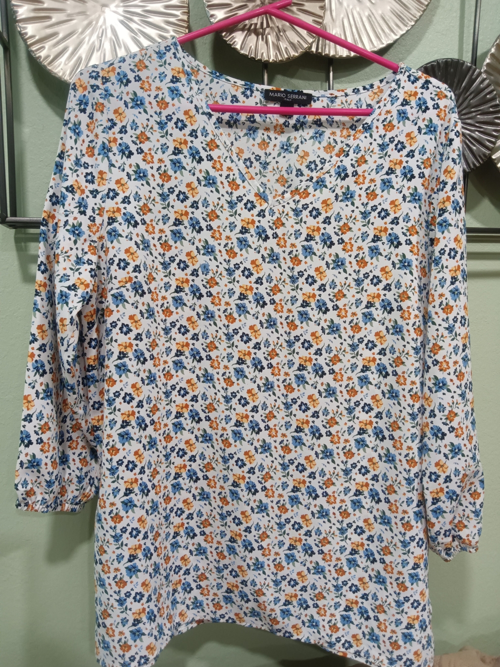 Mario Serrani White Floral V-Neck Women's Top - Blue & Orange Print